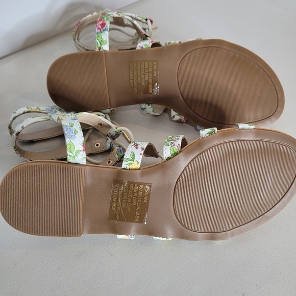 JustFab Myra Summer Floral Faux Leather Gladiator Lace-Up Sandals - Size 7.5 - Picture 8 of 8
